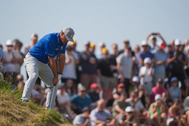 DeChambeau Penalized 2 Shots At British Open After Herbert And Burns Shoot 62s In Wild 2nd Round